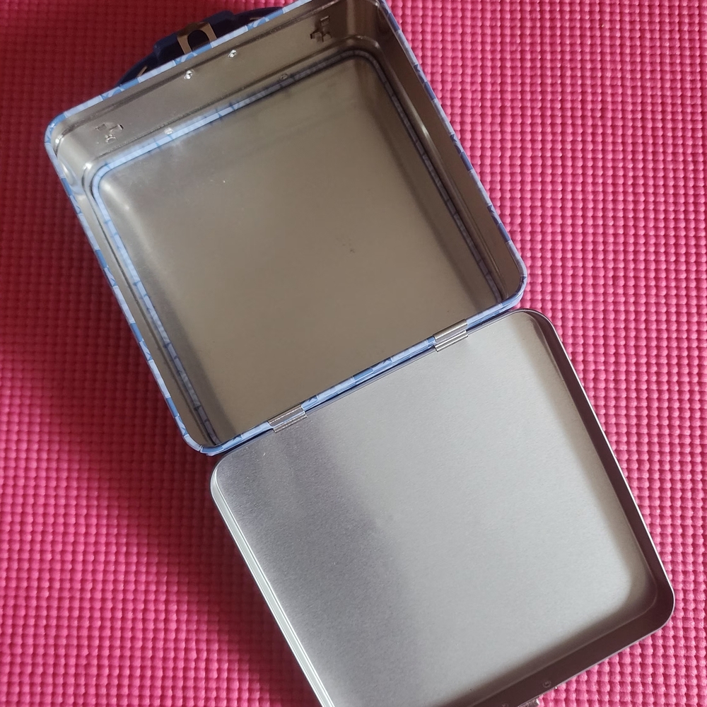 Star Wars R2-D2 Metal Lunch Box - Blue and White - Picture 3 of 4